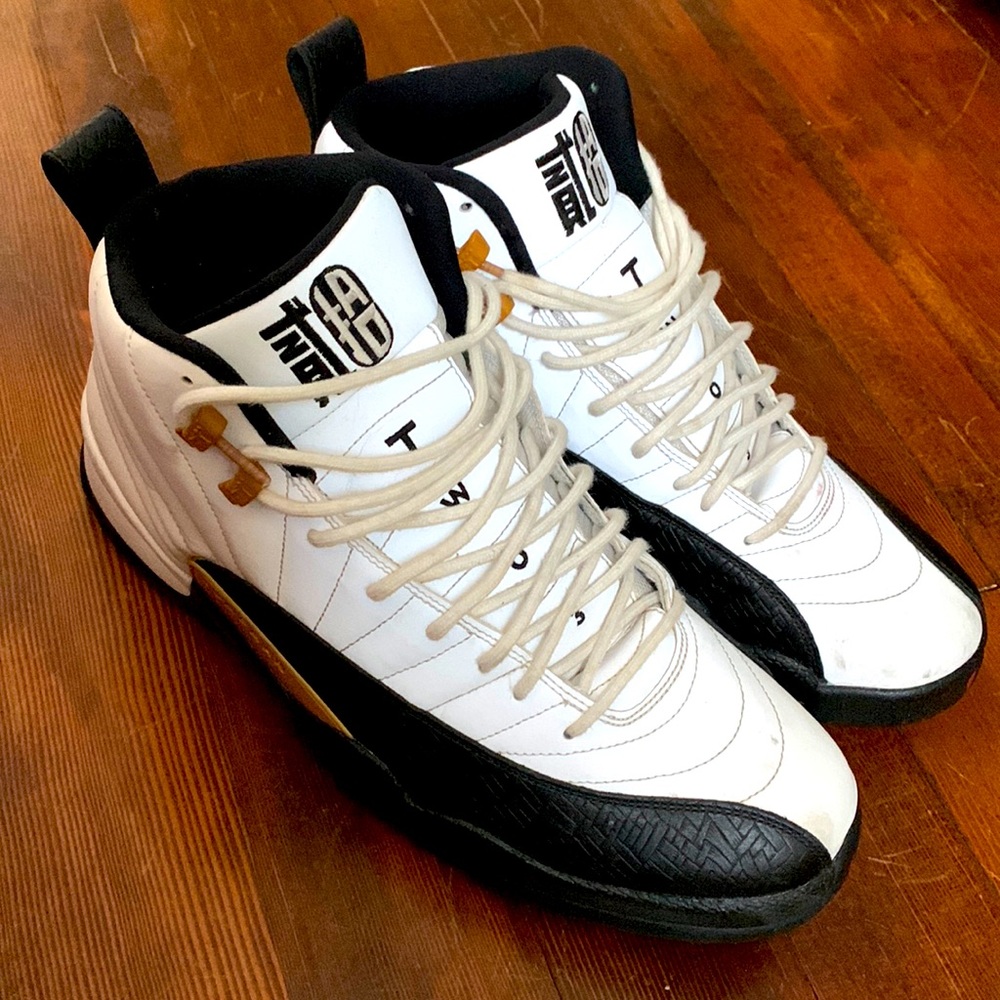 Air Jordan Retro 12 CNY